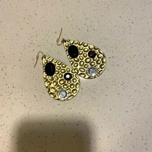 Oval accent earrings!